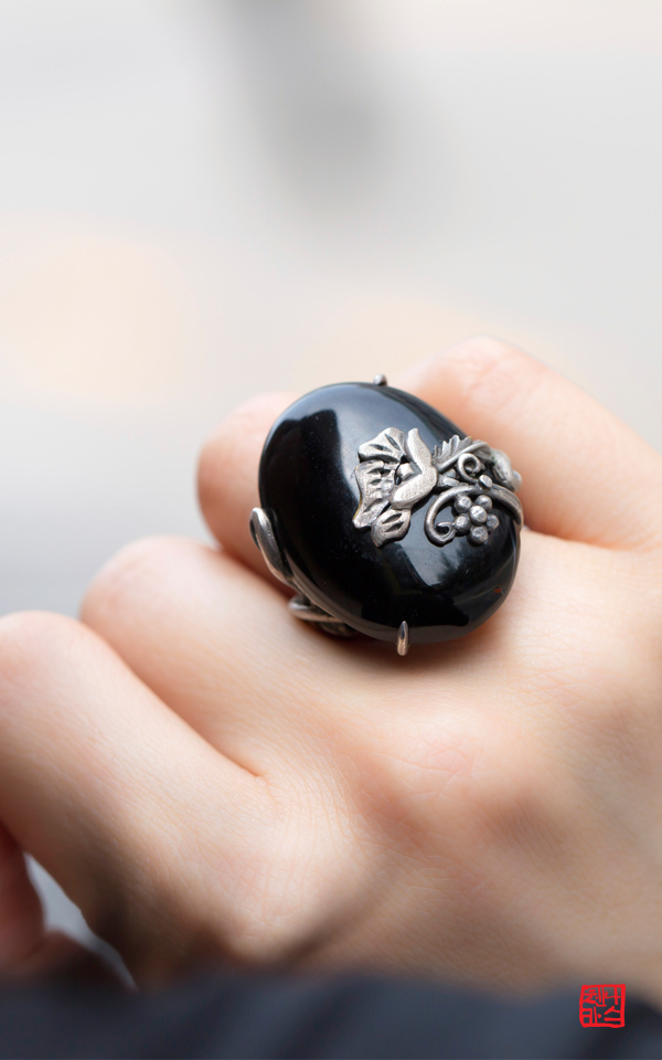 [나스첸카] 블랙 매니아 _  오닉스 반지 은반지 사극반지 원석반지 볼드한 유니크 반지