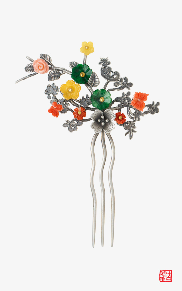 [나스첸카] MBC 옷소매 붉은 끝동 협찬_함박웃음을 지어줘 _ 산호 뒤꽂이 _  결혼 혼주 예물 전통장신구