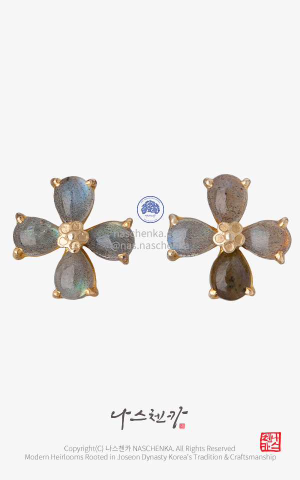 [나스첸카] [NASCHENKA] 레브라도라이트  꽃 실버 수공 남성 관자 (한쌍)